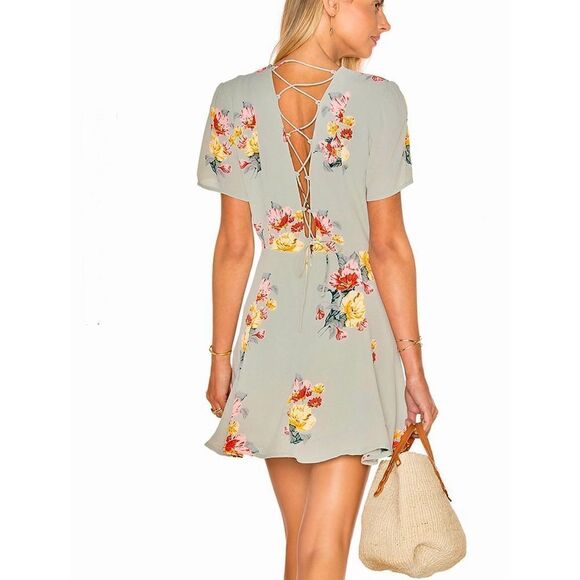 New. Privacy Please light green floral dress. - Picture 3 of 11